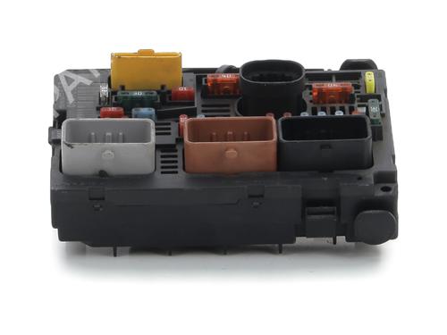 Used Fuse box CITROËN BERLINGO MULTISPACE (B9) 1.6 HDi 90 (90 hp) 29964263