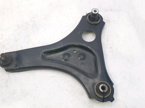 Used Right front suspension arm RENAULT TWINGO III (BCM_, BCA_) 0.9 TCe 90 (BCM9, BCM2) (90 hp) 29295286