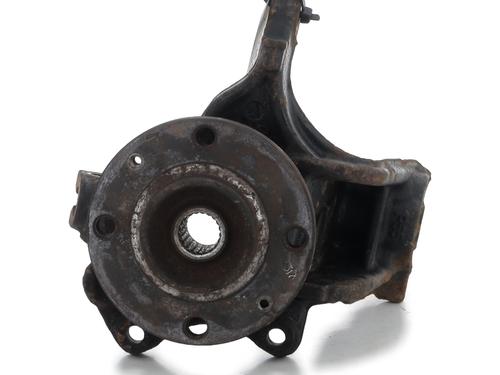 Used Right front steering knuckle Right front steering knuckle CITROËN C3 III (SX) 1.5 BlueHDi 100 (SXYHYP, SXYHTU) (102 hp) 33645980 33645980