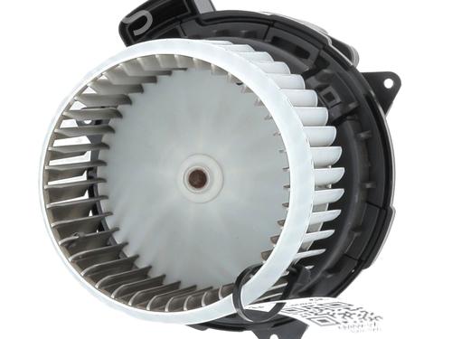 Heater blower motor RENAULT CLIO V (B7_) 1.0 TCe 90 (B7MT) | BP31844733M62