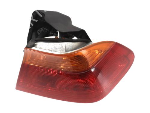 Used Right taillight Right taillight BMW 3 (E46) 328 i (193 hp) 36211151 36211151