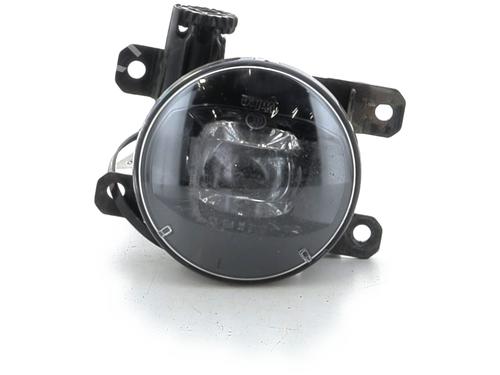 Used Right front fog light Right front fog light PEUGEOT 2008 II (UD_, US_, UY_, UJ_, UR_, UC_) 1.5 BlueHDI 130 (131 hp) 33646246 33646246