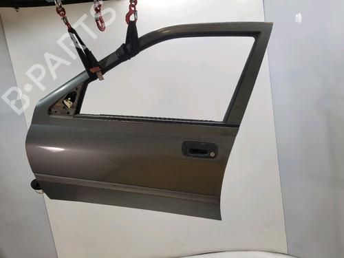 Used Left front door PEUGEOT 406 (8B) 1.8 Bifuel (110 hp) 30654110