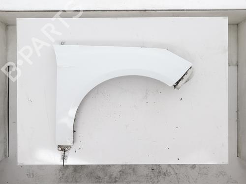 Used Right front fenders Right front fenders 38768835 38768835