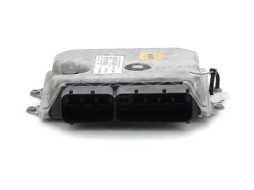 Used Engine control unit (ECU) FIAT 500 (312_) 0.9 (312AXG1A, 312.AXG11) (86 hp) 23450953
