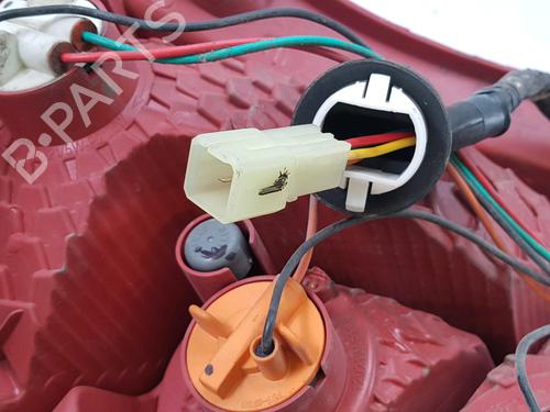 Right taillight SUZUKI SWIFT III (MZ, EZ) 1.3 DDiS (RS413D) | BP12944769C35 