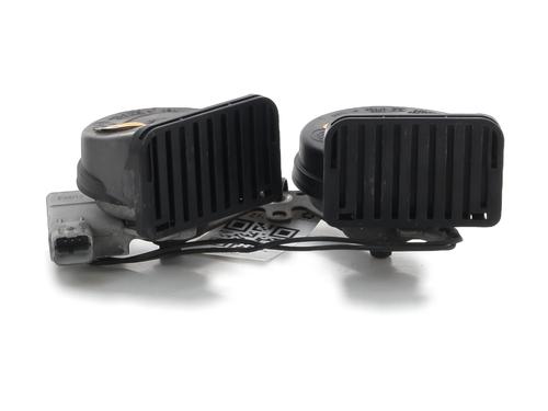 Horn RENAULT LAGUNA III (BT0/1) 2.0 dCi (BT01, BT08, BT09, BT0E, BT0K, BT12, BT1C, BT1D,... (150 hp) 28012465