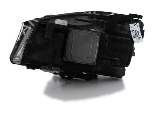 Right headlight MERCEDES-BENZ CLA Shooting Brake (X117) CLA 200 CDI / d (117.908) | BP28533922C29