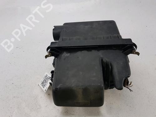 Used Air filter box TOYOTA YARIS (_P1_) 1.0 (SCP10_, SCP10R) (68 hp) 23557342