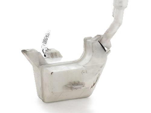 Used Windscreen washer tank Windscreen washer tank 39461128 39461128