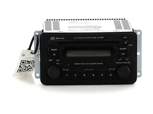 Used Radio SUZUKI JIMNY Closed Off-Road Vehicle (SN) [1998-2025]  26536568