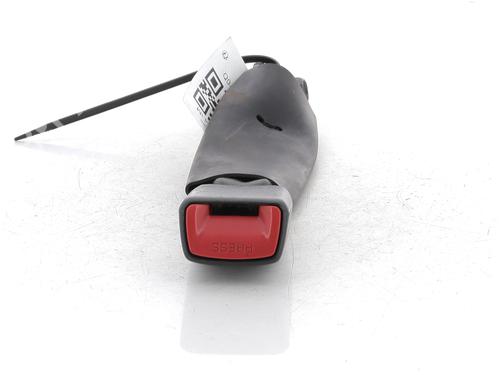 Used Seat buckle TOYOTA RAV 4 III (_A3_) 2.2 D 4WD (ALA30_, ALA30R) (150 hp) 27916780