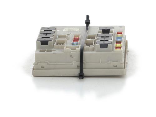 Used Fuse box RENAULT CLIO III (BR0/1, CR0/1) 1.5 dCi (BR17, CR17) (86 hp) 29741233