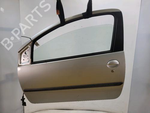 Used Left front door PEUGEOT 107 (PM_, PN_) 1.0 (68 hp) 32460619