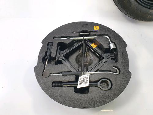 Jack Kit KIA CEE'D Hatchback (ED) 1.6 CRDi 115 | BP27909944C119 