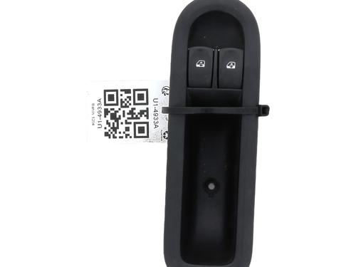 Used Left front window switch RENAULT TWINGO II (CN0_) 1.2 16V (CN04, CN0B) (75 hp) 31937565