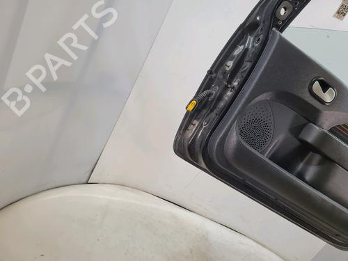 Right front door RENAULT TWINGO II (CN0_) 1.5 dCi 75 | BP32406568C3
