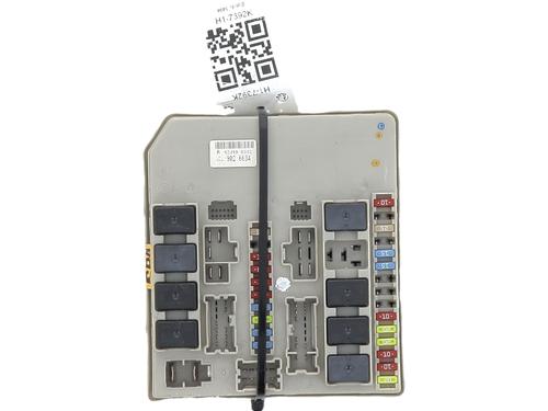 Fuse box RENAULT CLIO III (BR0/1, CR0/1) 1.2 16V (BR02, BR0J, BR11, CR02, CR0J, CR11) | BP37483459E1 - Image 2