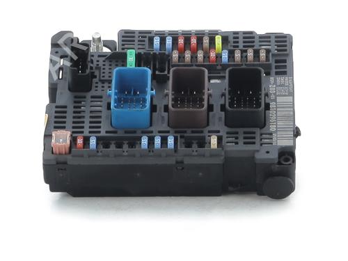Used Fuse box CITROËN C4 Grand Picasso II (DA_, DE_) 1.6 HDi / BlueHDi 115 (115 hp) 31079415