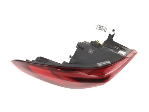 Farolim esquerdo BMW 1 (F40) 116 d (116 hp) 31661712