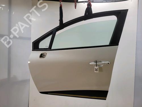 Used Left front door Left front door RENAULT CLIO IV (BH_) 1.5 dCi 75 (75 hp) 40004406 40004406