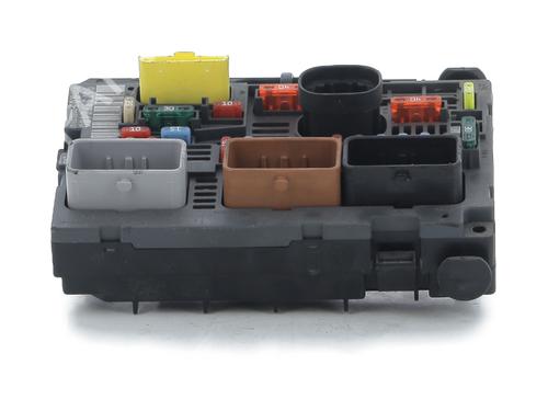 fuse-box-peugeot-308-i-4a_-4c_-2007-2008-2009-2010-2011-2012-2013-2014-2015-2016-32006495 main image