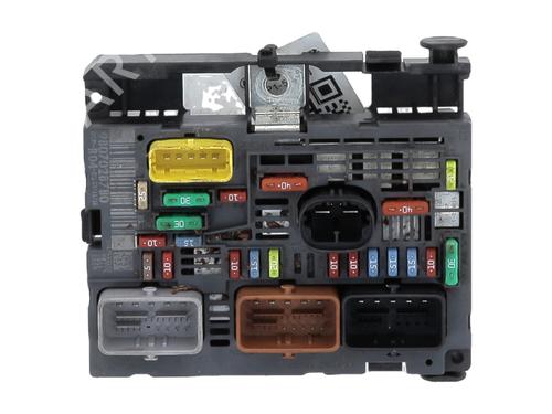 Fuse box PEUGEOT PARTNER Tepee 1.6 BlueHDi 120 | BP30632085E1