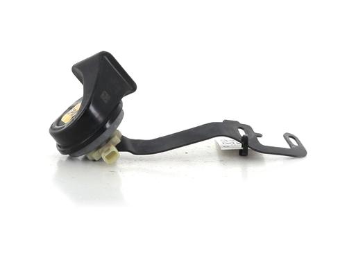 Horn PEUGEOT 208 I (CA_, CC_) 1.5 BlueHDI 100 (102 hp) 32279428