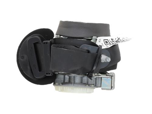 front-right-seatbelt-citroen-c4-cactus-2014-40114837 main image