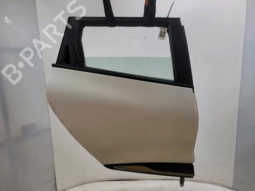 Used Right rear door RENAULT CLIO IV Grandtour (KH_) 1.5 dCi 90 (KHN3, KHN4) (90 hp) 32131225