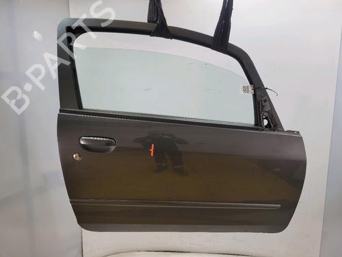 Used Right front door MITSUBISHI COLT VI (Z3_A, Z2_A) 1.5 DI-D (Z39A) (95 hp) 32654317