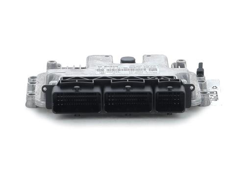 engine-control-unit-ecu-renault-twingo-iii-bcm_-bca_-2014-32693458 main image