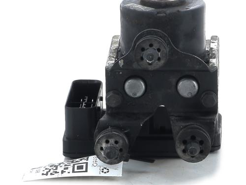 Used ABS pump VW GOLF V (1K1) [2003-2010]  33110944