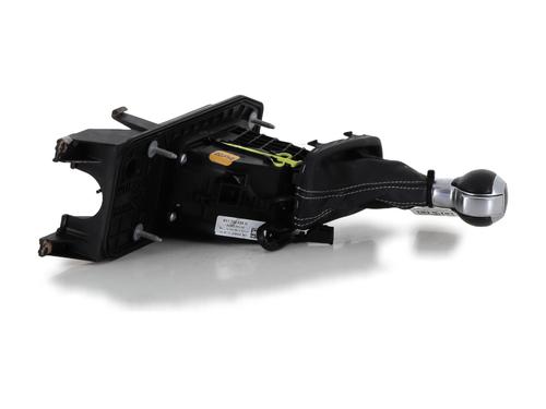 Used Gear lever AUDI Q3 (8UB, 8UG) 2.0 TDI quattro (150 hp) 30957103