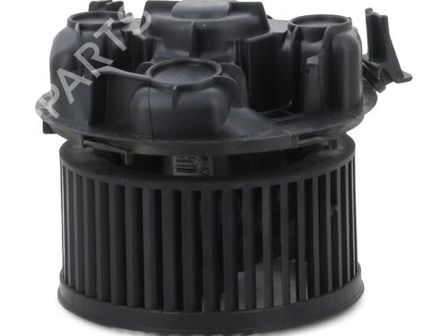 Heater blower motor RENAULT CLIO III Grandtour (KR0/1_) 1.5 dCi (KR0H, KR1S) | BP29218714M62 