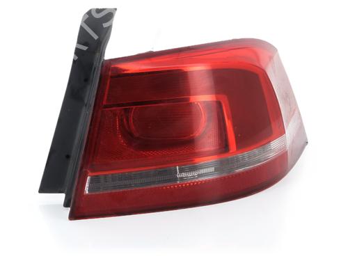 Right taillight VW PASSAT B7 (362) 2.0 TDI | BP40441127C35 - Image 5