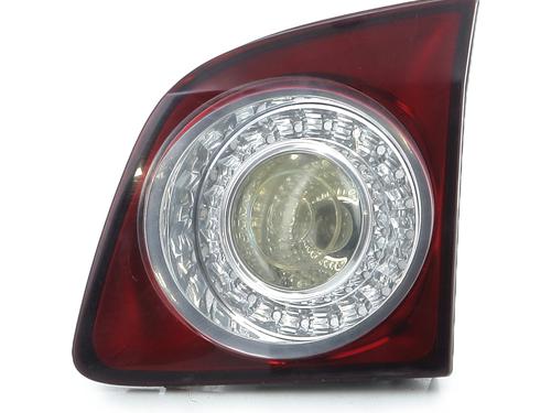 Feu de coffre droit VW GOLF PLUS V (5M1, 521) 1.6 FSI (115 hp) 31057406