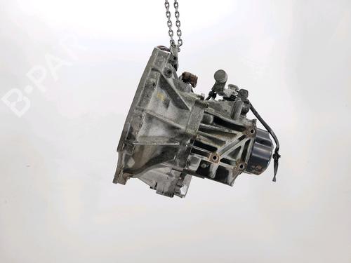 Used Gearbox Gearbox SUZUKI SWIFT III (MZ, EZ) 1.3 4x4 (RS 413, ZD11S) (92 hp) 40058030 40058030