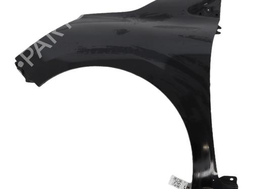 Used Left front fenders Left front fenders 37257104 37257104