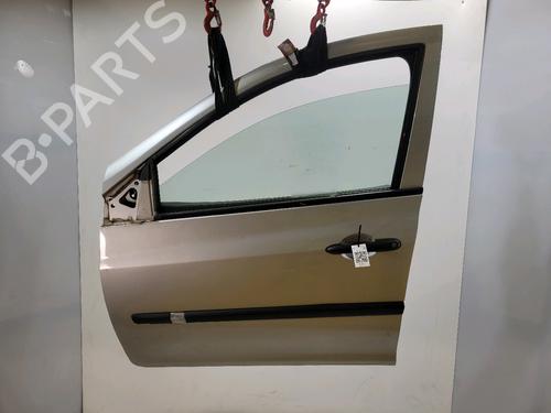 Dør venstre foran RENAULT CLIO III (BR0/1, CR0/1) 1.5 dCi (75 hp) 30925346