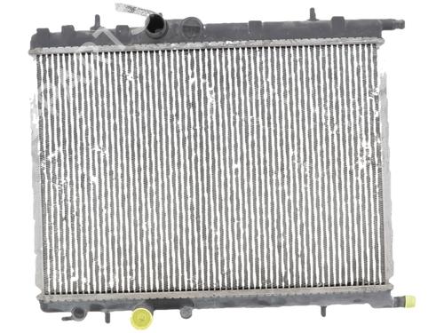 water-radiator-peugeot-partner-mpv-5_-g_-1996-36830994 main image