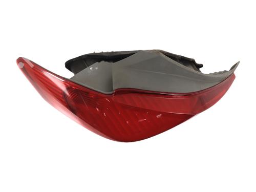 Used Left taillight Left taillight TOYOTA YARIS (_P9_) 1.33 VVT-i (NSP90_, NSP90R) (100 hp) 39524093 39524093