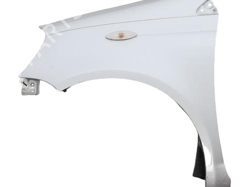 Used Left front fenders TOYOTA YARIS (_P1_) 1.3 (NCP10, SCP12_) (86 hp) 28051465