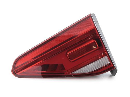 Feu de coffre droit VW TOURAN (5T1) 1.5 TSI (150 hp) 30800406