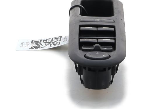 Left front window switch PEUGEOT 407 (6D_) 2.0 HDi 135 (6DRHRH, 6DRHRE, 6DRHRG, 6DRHRJ) | BP28686413I27 - Image 3