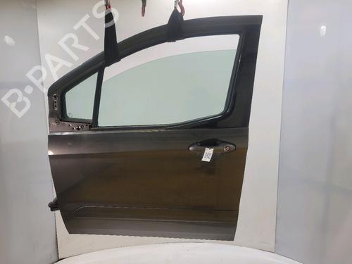 Used Left front door Left front door 38586744 38586744