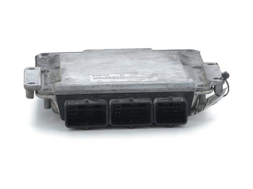Calculateur moteur (ecu) RENAULT TRAFIC II Van (FL) 1.9 dCi 100 (FL0C, FL0K, FL0B) (101 hp) 31912571