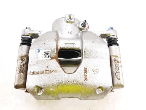 Used Left front brake caliper FIAT 500e (332_) Elektro 3+1 (FA1) (118 hp) 27918223