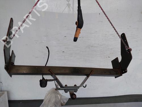 Used Tow ball/Mechanism NISSAN PICK UP (D22) 2.5 dCi 4WD (133 hp) 31121907