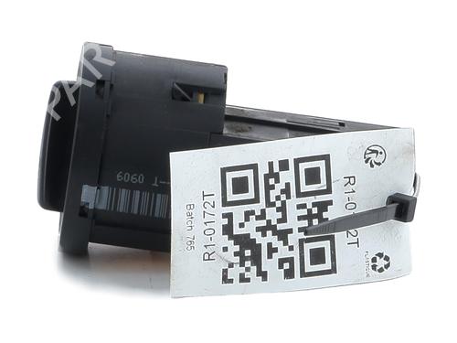 Steering column stalk VW GOLF IV (1J1) 1.9 TDI | BP24303831I23 
